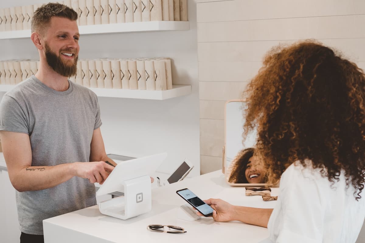 Retail store interior with IoT analytics